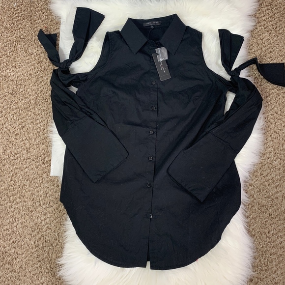 Romeo & Juliet Black Cold shoulder top - Picture 4 of 7